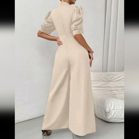 Ladies' V-Neck Puff Sleeve Cinched Waist Wide-Leg Jumpsuit - Picture 2 of 4